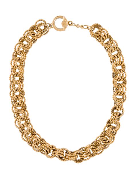 givenchy chain necklace.